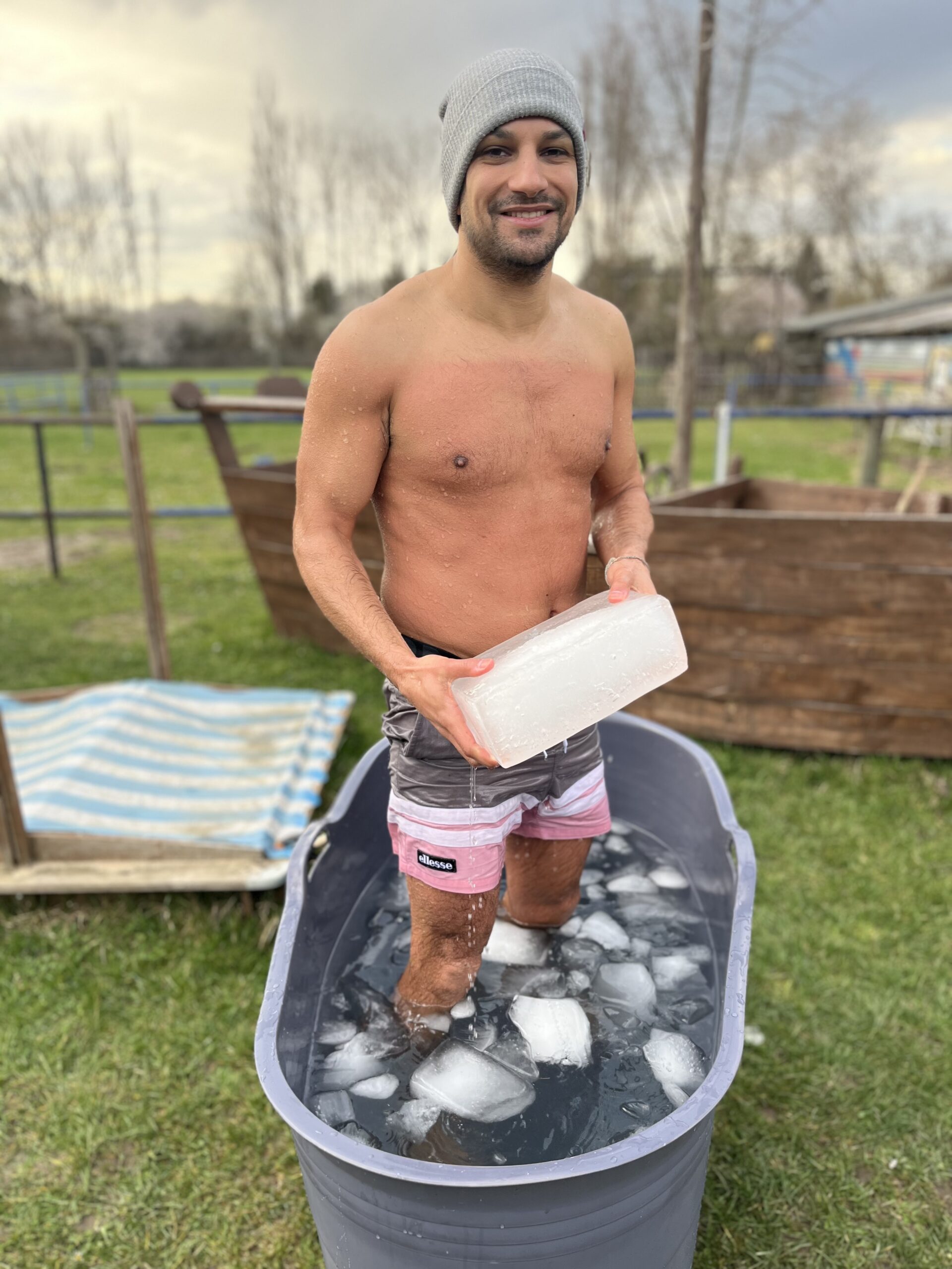 Eisbaden auf dem Wim Hof Workshop in Frankfurt am Main